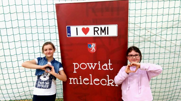 Z wizytą w szkołach podstawowych w Trześni i Chorzelowie